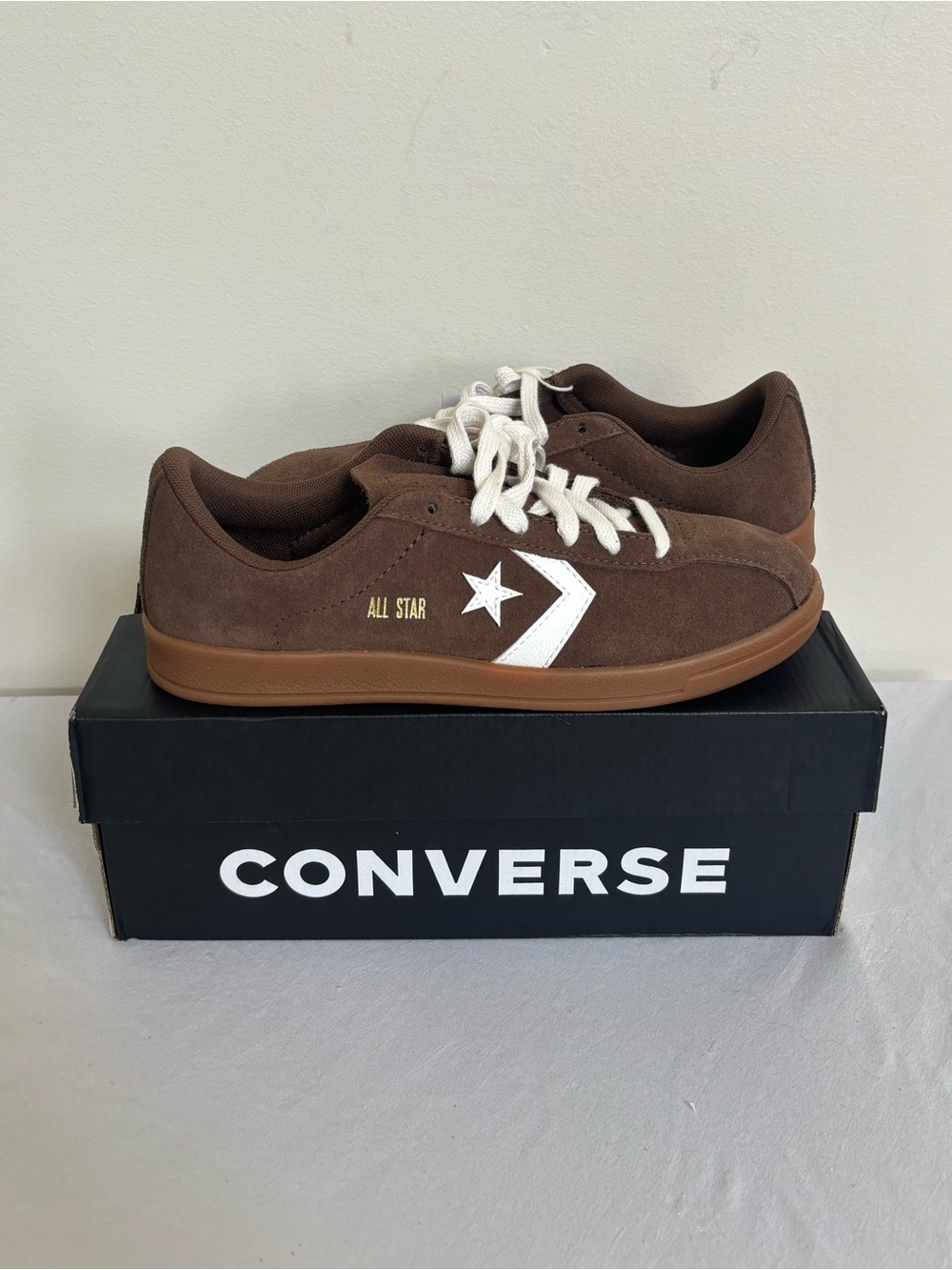 Converse All Star Classic Trainer OX Suede Brown Sz 7 Women Grounded Vintage New